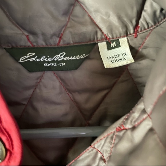 Eddie Bauer Red Quilted Utility Jacket - Picture 7 of 12